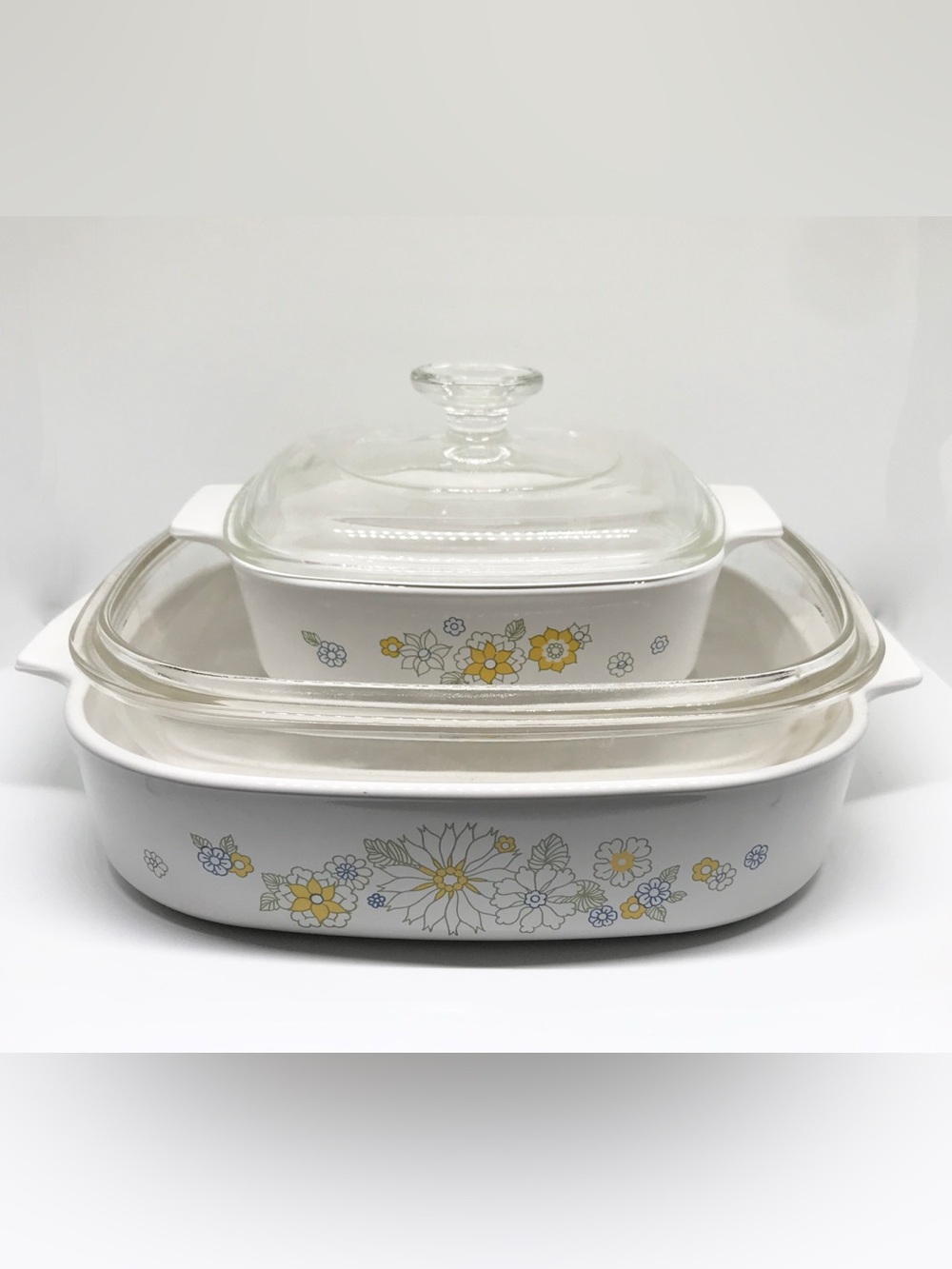 Vintage CorningWare Floral Bouquet Casserole Set of 2 w/ Glass Lids – 1970s